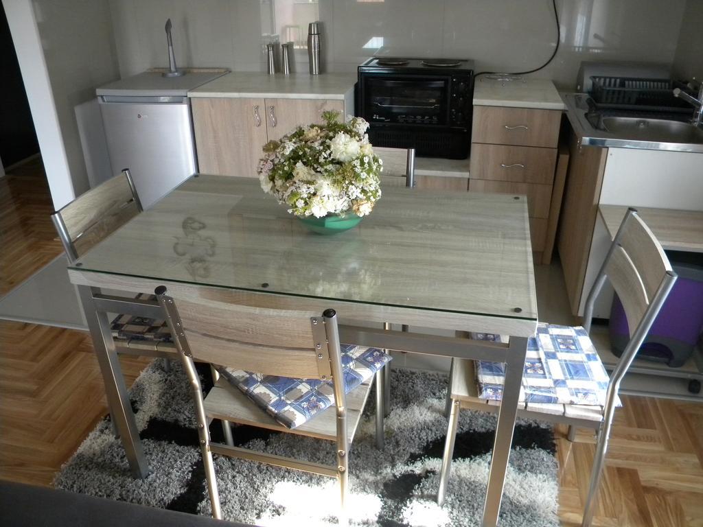 Apartment Srebrni Oblak 아란젤로바츠 외부 사진