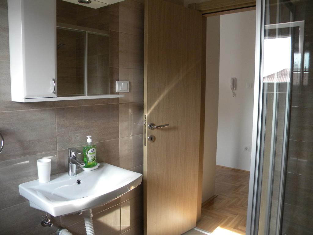 Apartment Srebrni Oblak 아란젤로바츠 외부 사진